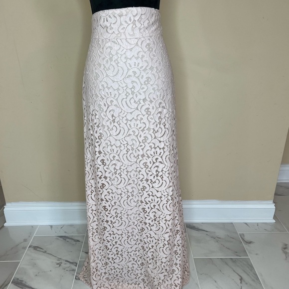 Lela Rose Dresses & Skirts - 𝅺Lela rose bridal lace skirt